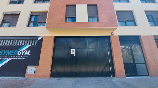 Garaje en Venta en Calle Jardines de los Poetas, 43 en Bellavista