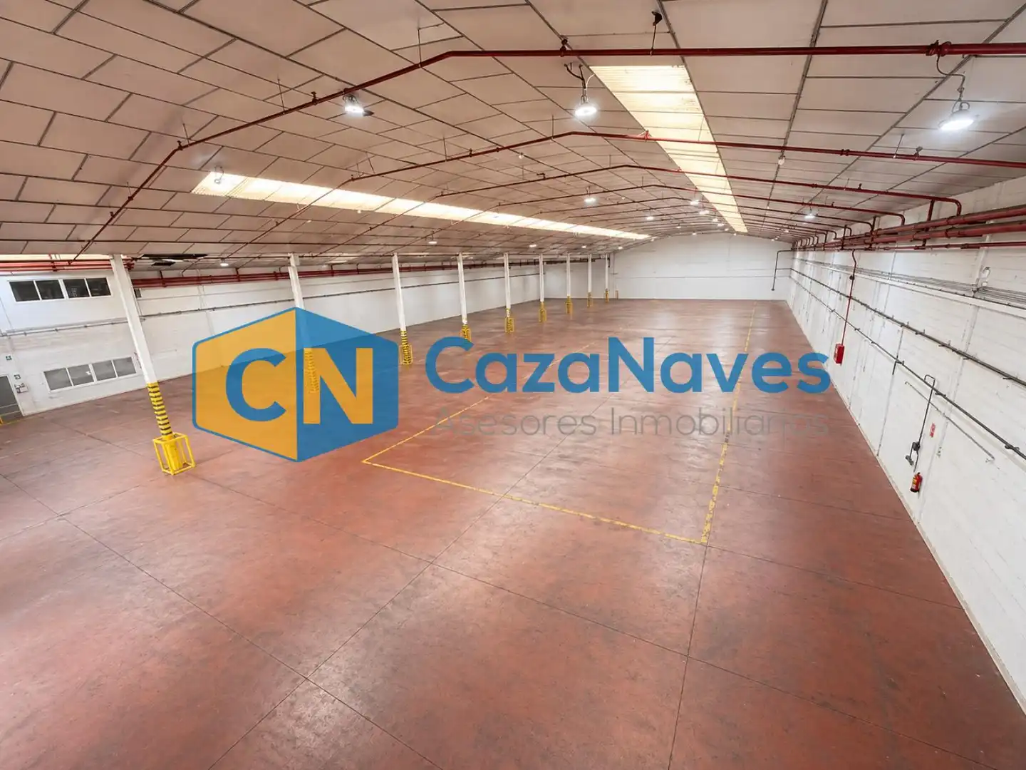 Industrial building to rent in Barrio de la Estación, imagen 3