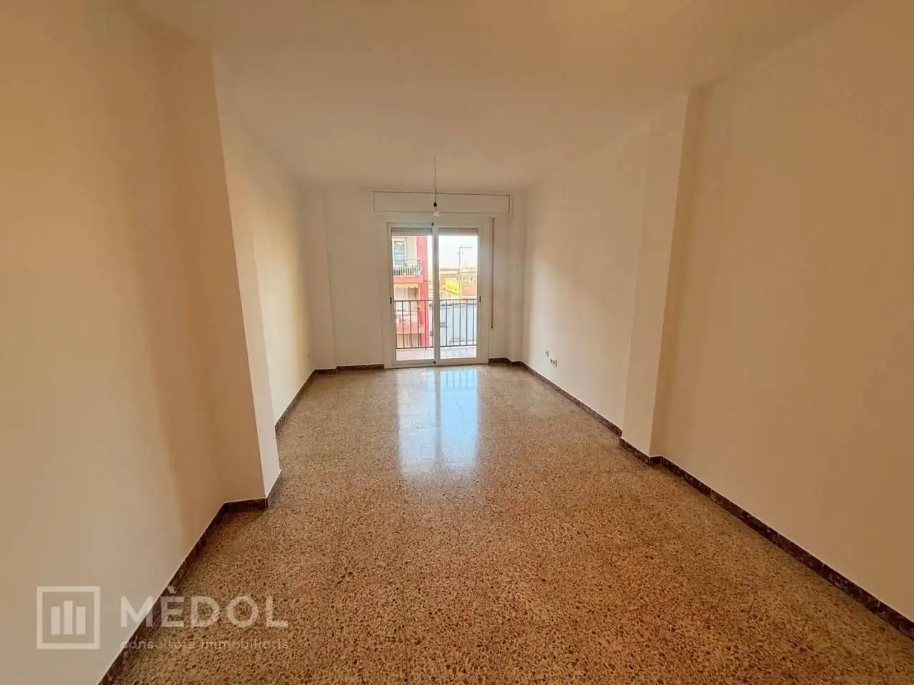 Flat for rent in Calle Ibiza, Nou Eixample Sud
