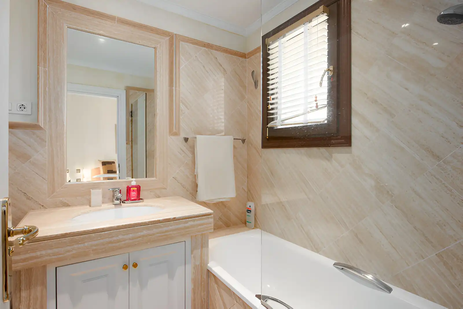Apartament amb piscina en venda a Milla de Oro, imagen 34