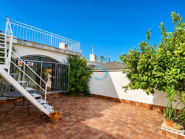 Haus mit Balkon zum Verkauf in Orihuela Costa
