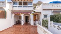 Vista exterior de Casa adosada en venda en Agaete amb Aire condicionat, Calefacció i Parquet