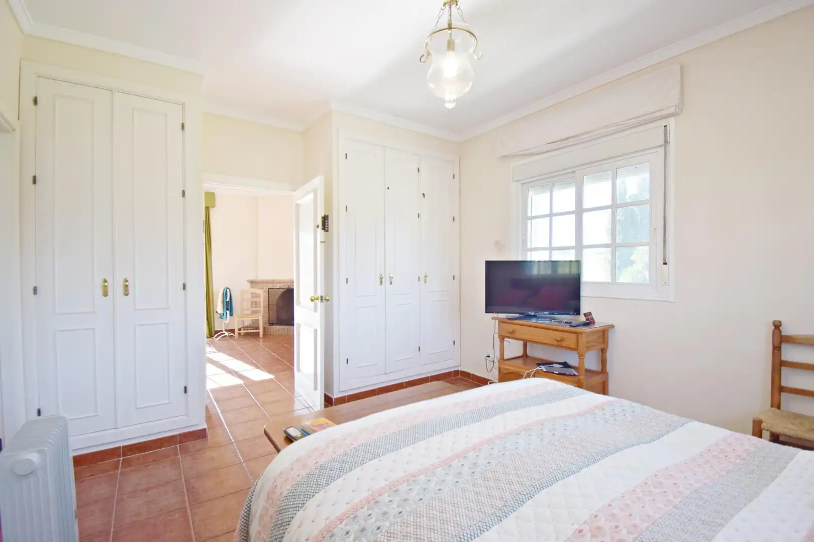 Bedroom of Country homes for sale in Jerez de la Frontera  with Air Conditioner, Private garden and Storage room