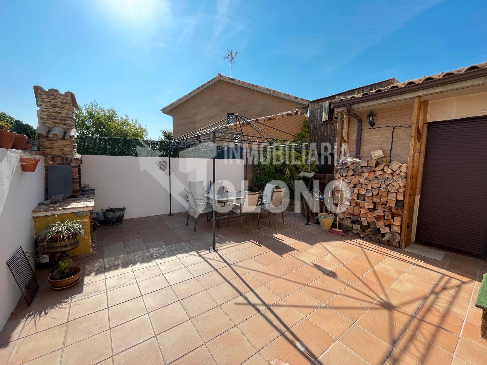 Terrace of Single-family semi-detached for sale in Cuzcurrita de Río Tirón  with Air Conditioner, Heating and Parquet flooring