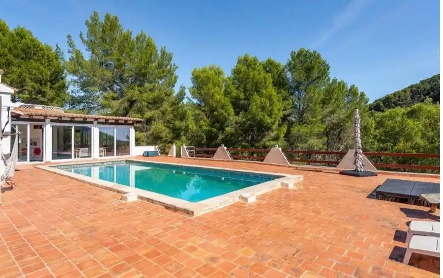 Piscina de Casa o xalet en venda en Calvià amb Aire condicionat, Calefacció i Jardí privat