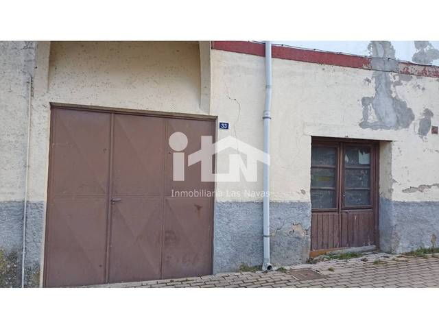 Garaje en Venta en Barbuda en Las Navas del Marqués