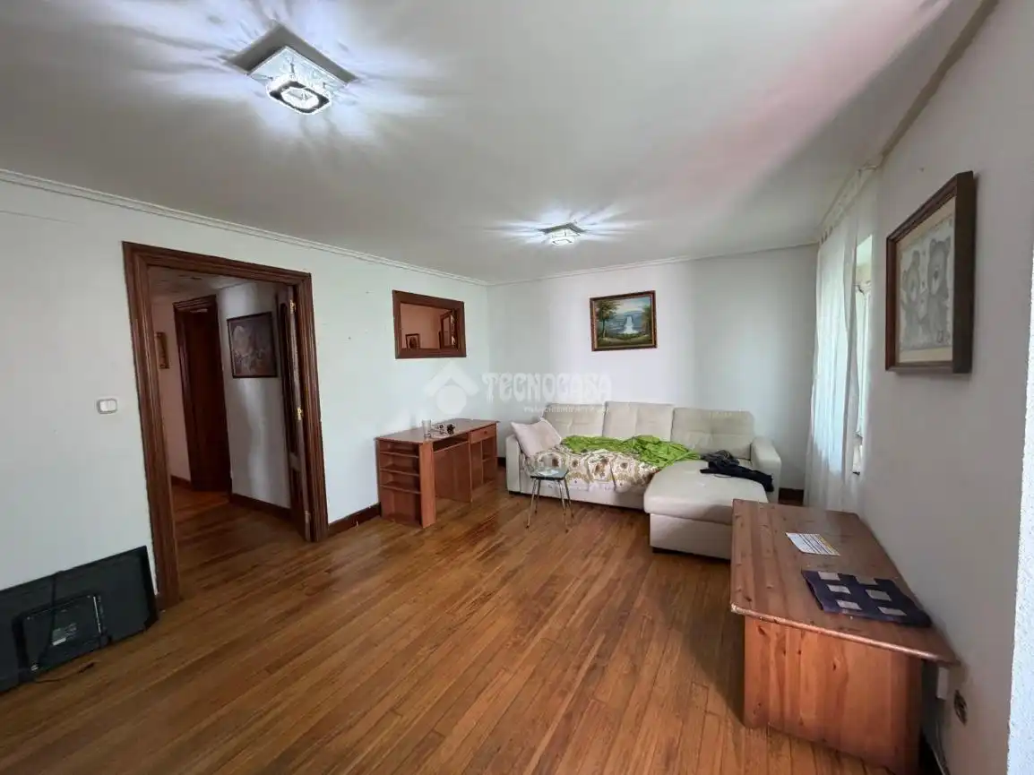 Wohnzimmer von Wohnung zum Verkauf in Castro-Urdiales mit Heizung