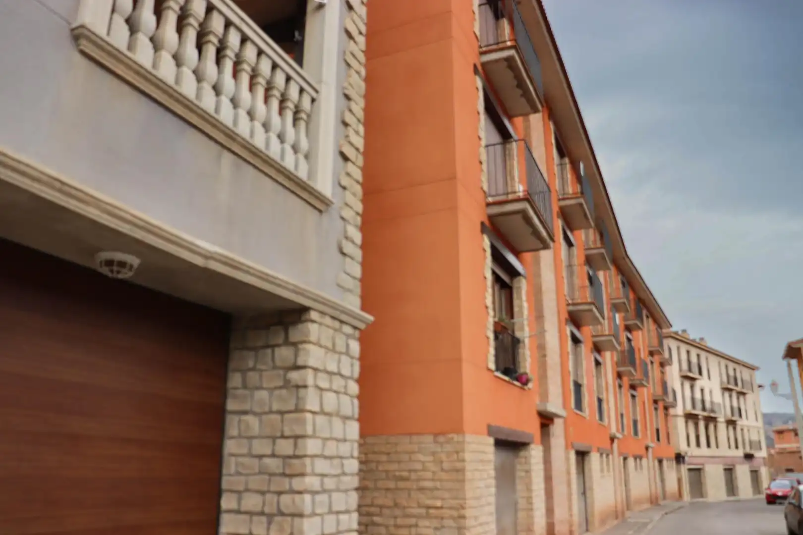 Vista exterior de Piso en venta en Camarena de la Sierra con Calefacción, Trastero y Amueblado