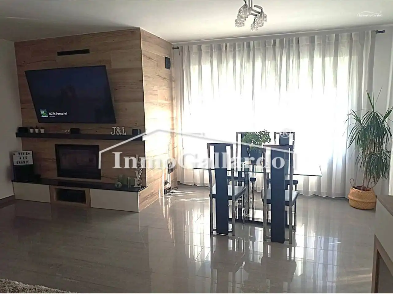 Sala de estar de Casa o chalet en venta en Alfarnate con Aire acondicionado, Calefacción y Jardín privado