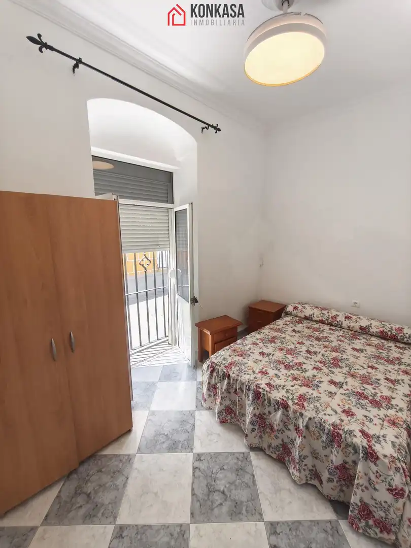 Dormitori de Casa o xalet en venda en Arcos de la Frontera amb Aire condicionat, Terrassa i Traster