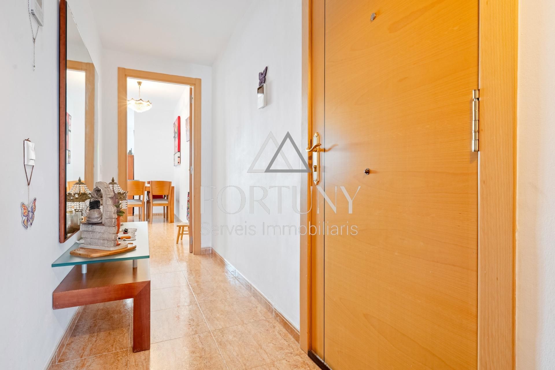 Piso en venta en La Pobla de Mafumet con Balcón