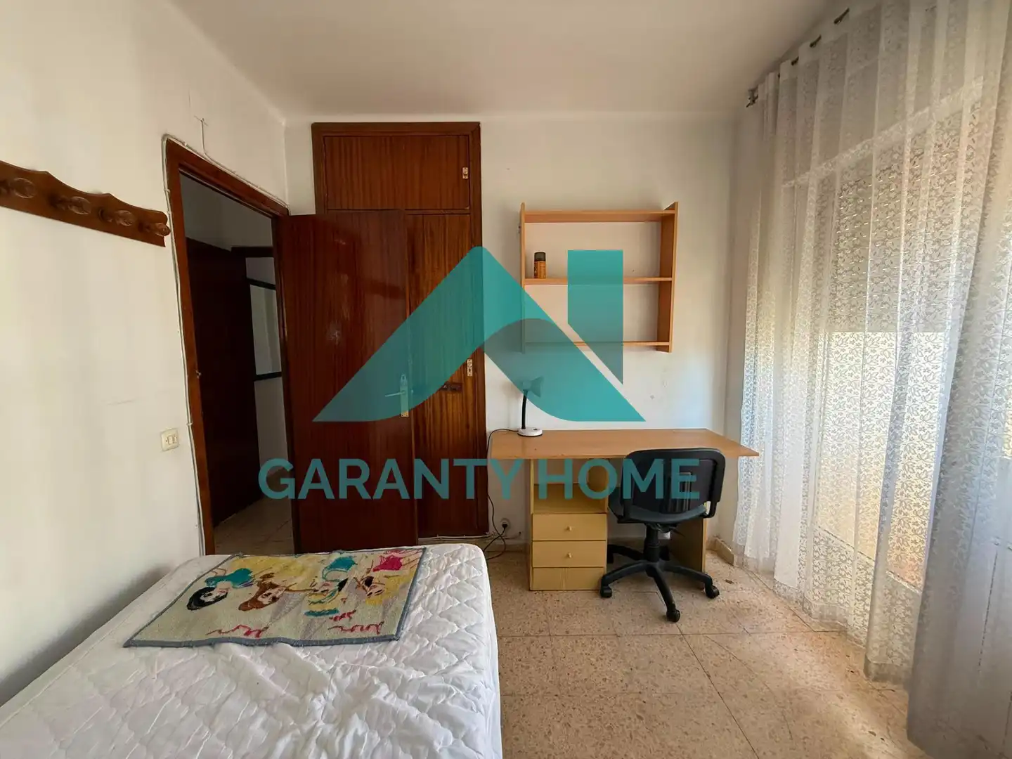 Außenansicht von Wohnung zur Miete in Cáceres mit Heizung, Terrasse und Möbliert