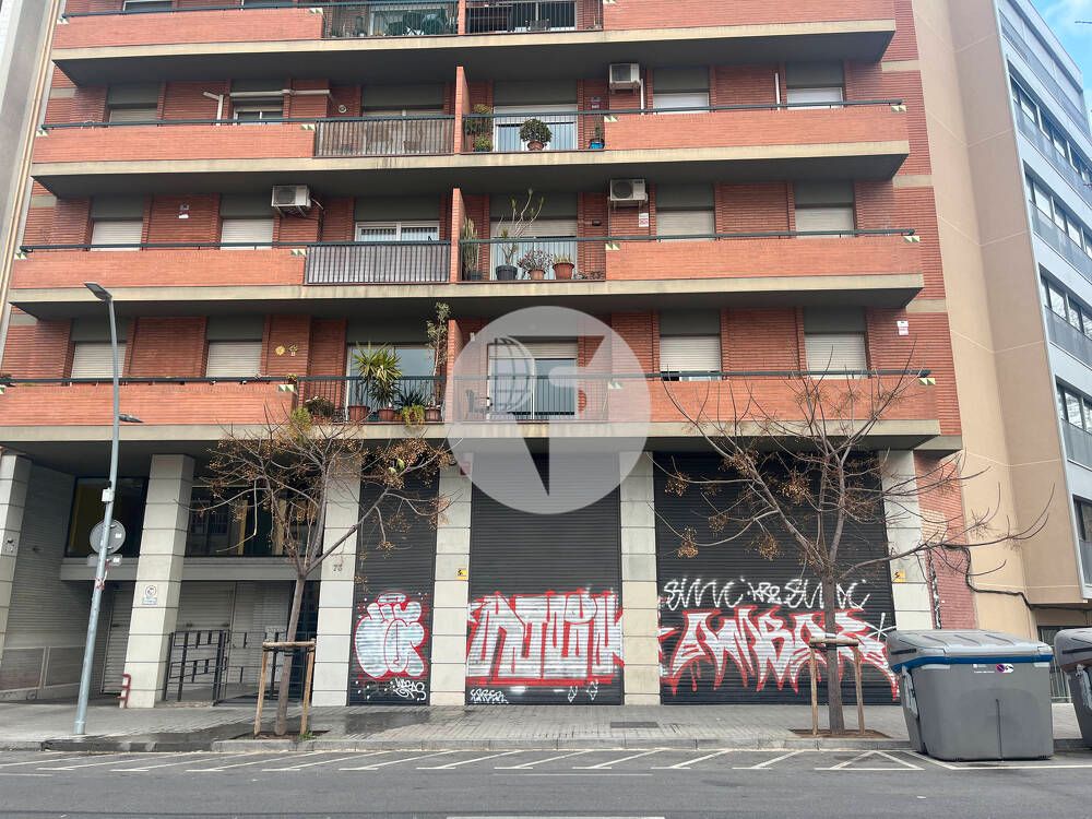Exterior view of Premises to rent in  Barcelona Capital  with Air Conditioner and Heating