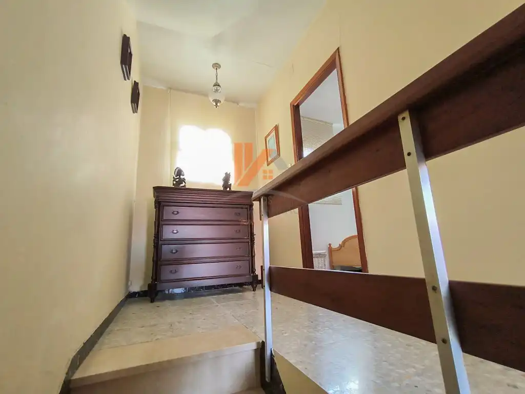 Casa adosada en venta en Ribeira con Jardín privado, Horno y Microondas