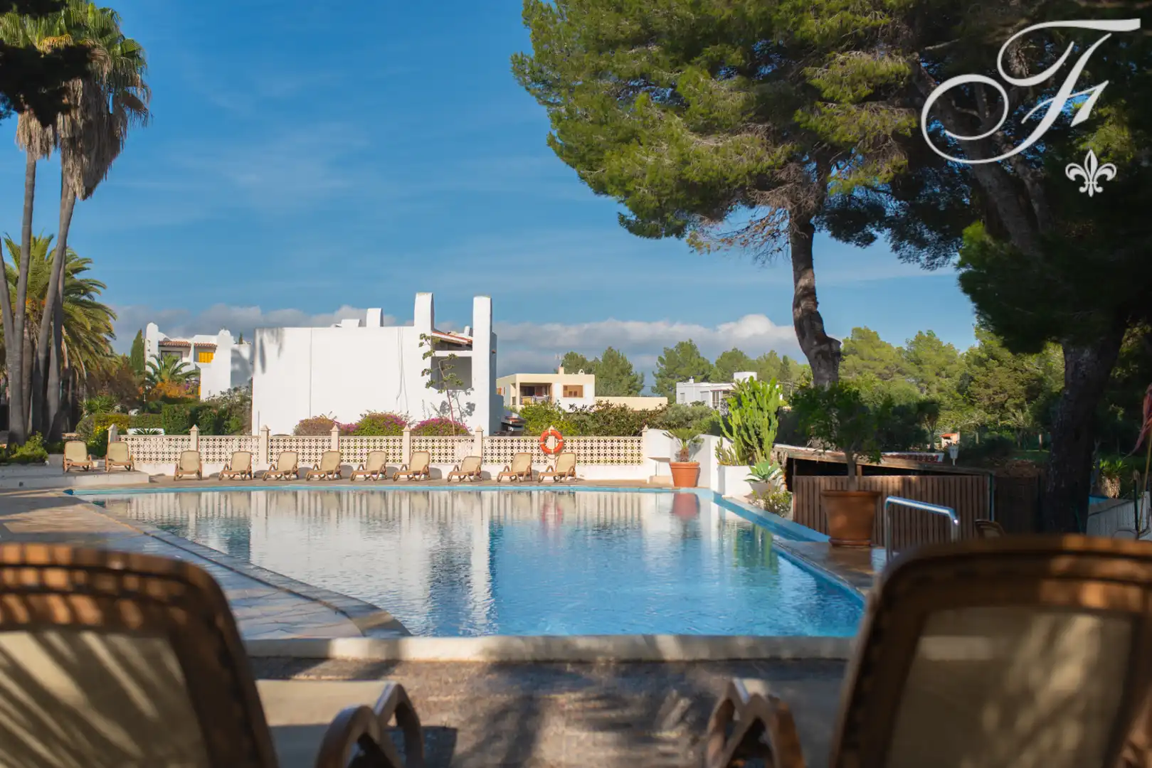 Piscina de Apartamento en venta en Santa Eulària des Riu con Aire acondicionado, Terraza y Piscina comunitaria