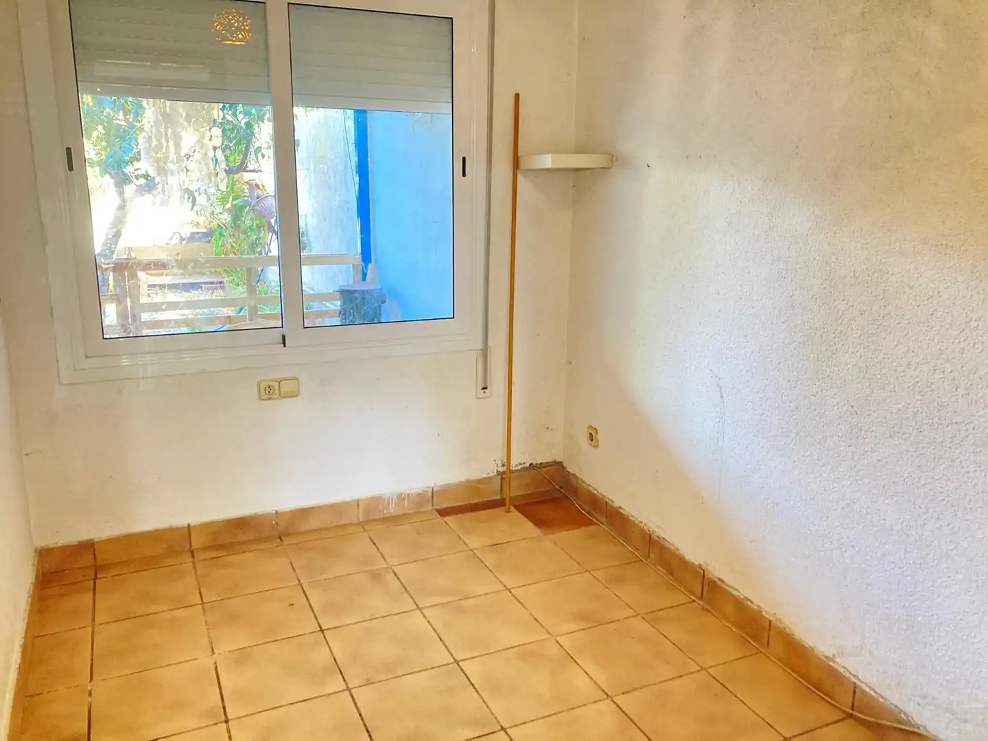 Piso con jardín en venta en Carrer Carrer Illes Canàries, imagen 37
