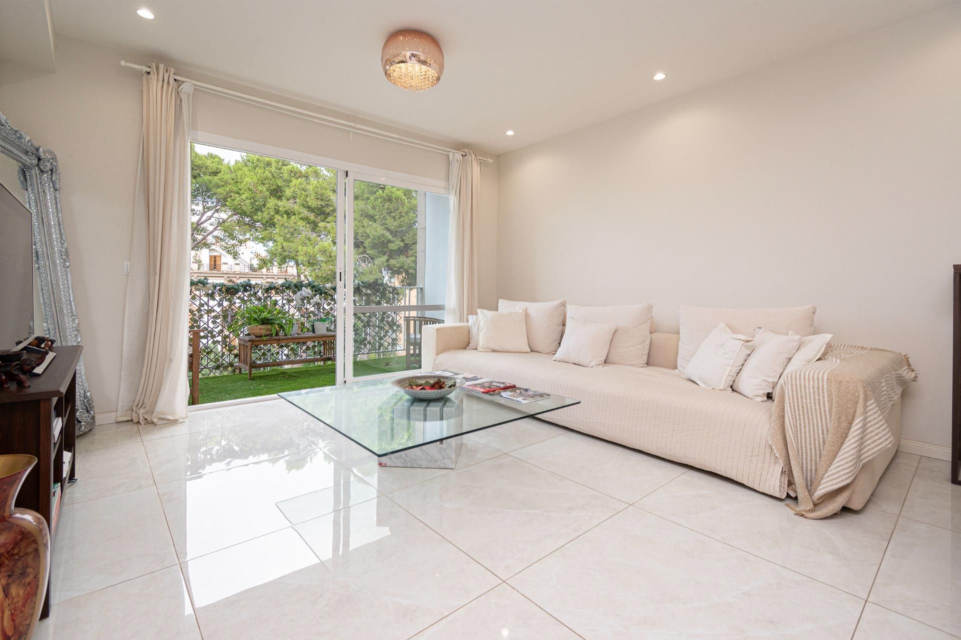 Living room of Apartment for sale in  Palma de Mallorca  with Air Conditioner and Terrace