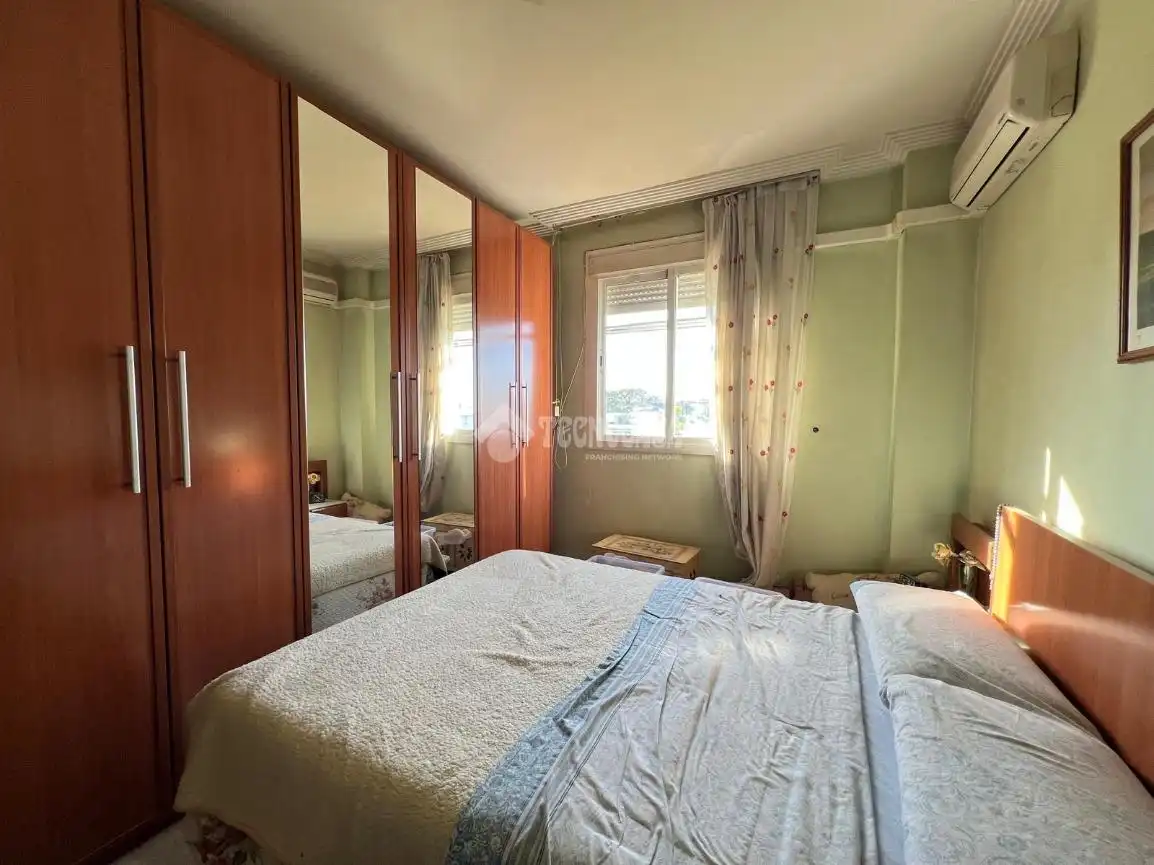 Habitación de Piso en venta en Dos Hermanas con Terraza