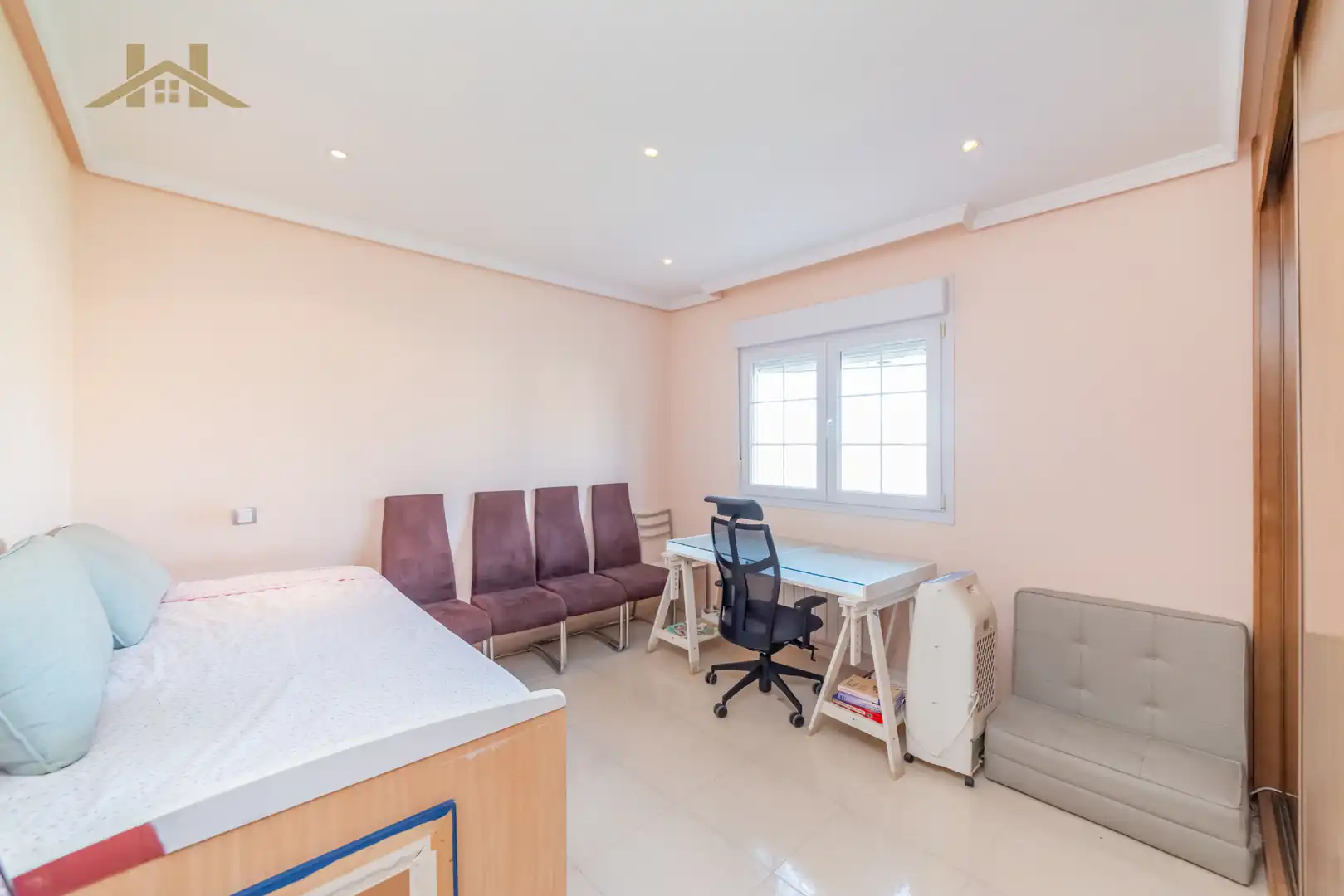 Casa adosada en venta en Seseña con Calefacción, Jardín privado y Terraza