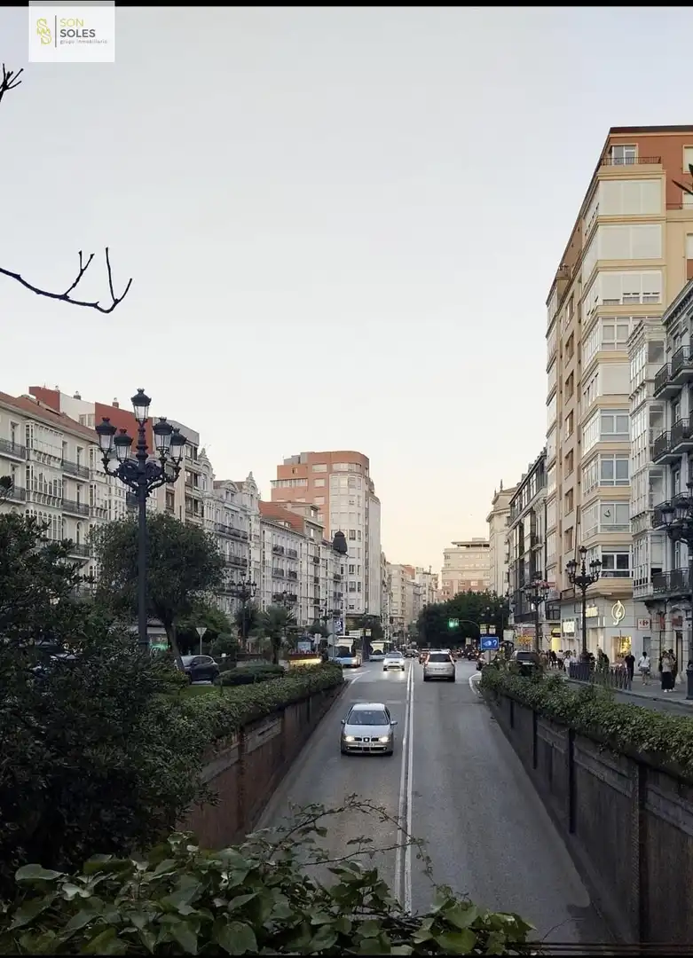 Vista exterior de Piso de alquiler en Santander con Calefacción, Terraza y Amueblado
