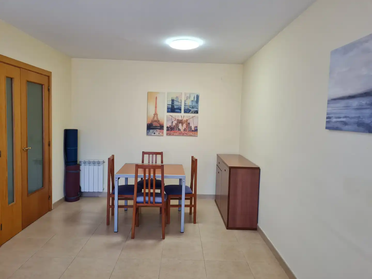 Comedor de Piso de alquiler en Girona con Calefacción, Amueblado y Horno