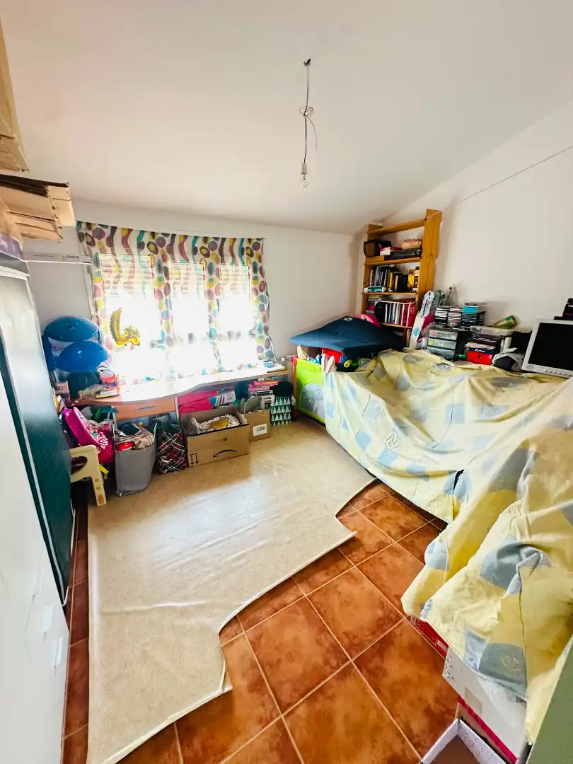 Casa adosada en venda en Cigales amb Calefacció, Forn i Rentadora