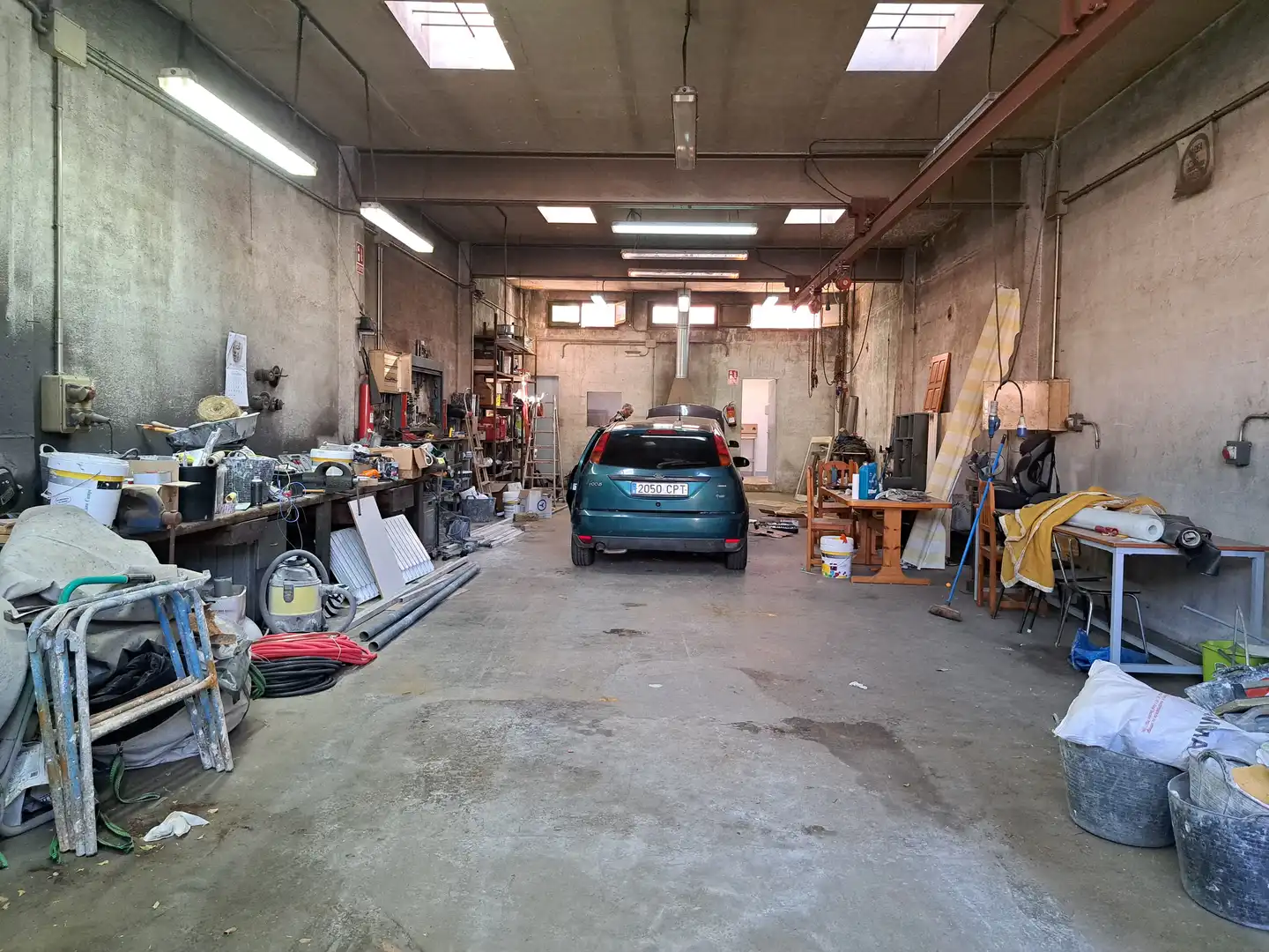 Fabrikhallen zum Verkauf in Sant Feliu de Guíxols