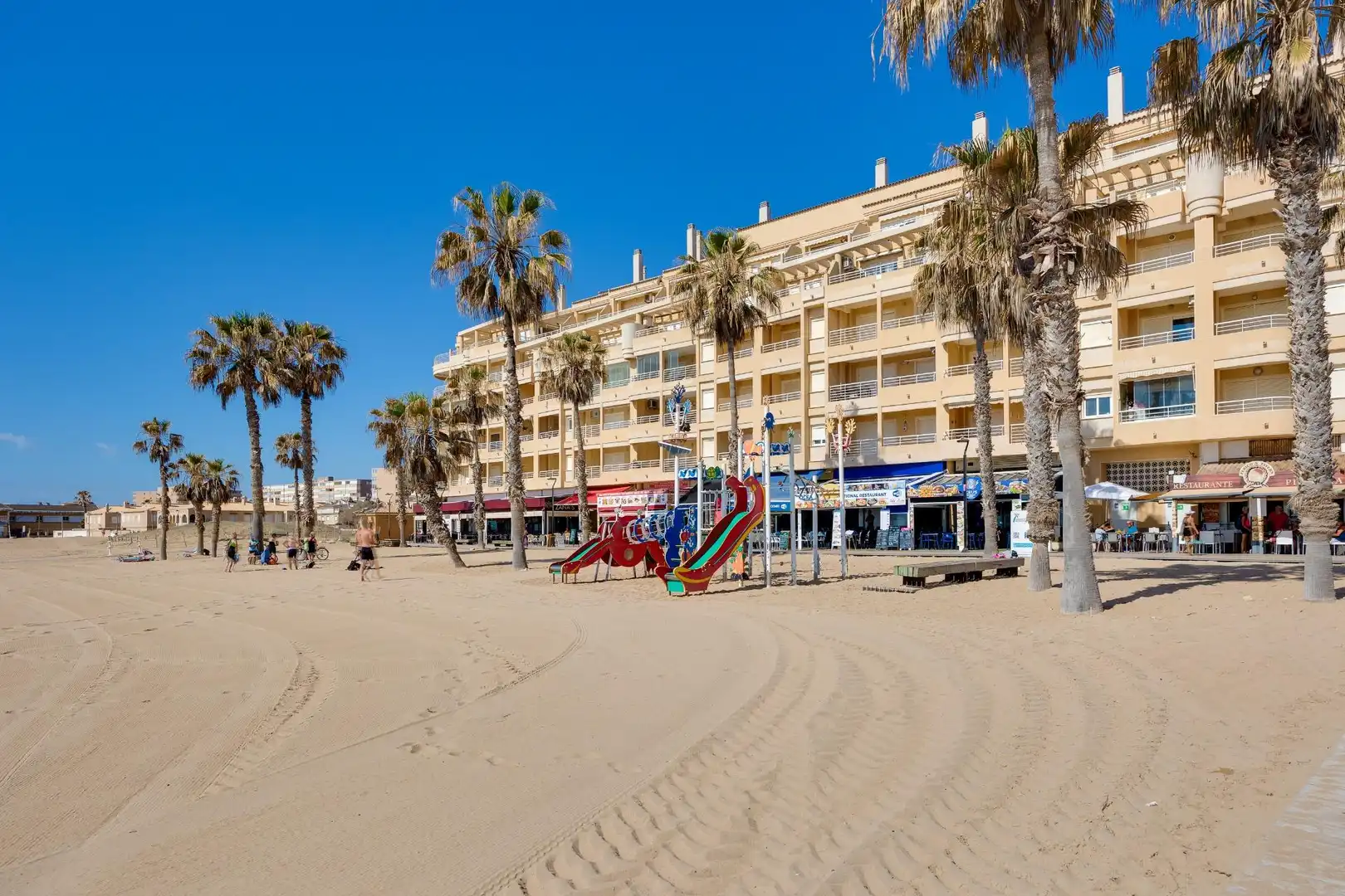 Apartament amb terrassa en venda a La Mata, imagen 46
