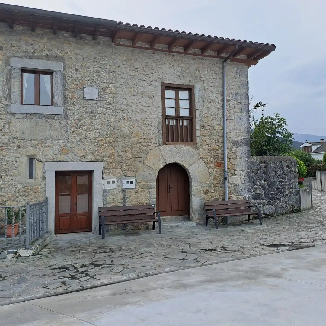 Exterior view of Houses for sale in Ruesga  with Private garden, Furnished and Balcony