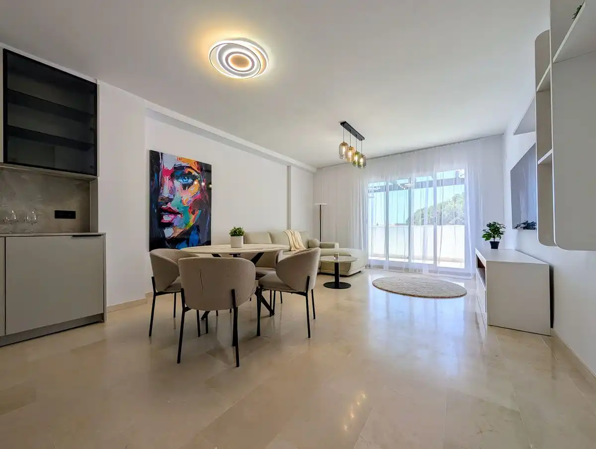 Sala de estar de Ático en venta en Estepona con Aire acondicionado y Terraza