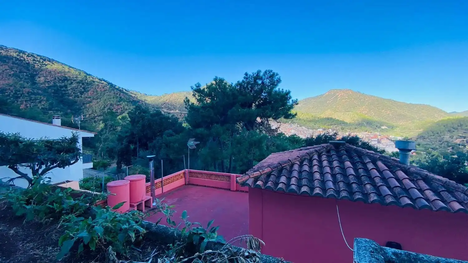 Vista exterior de Casa o chalet en venta en Eslida con Terraza y Trastero