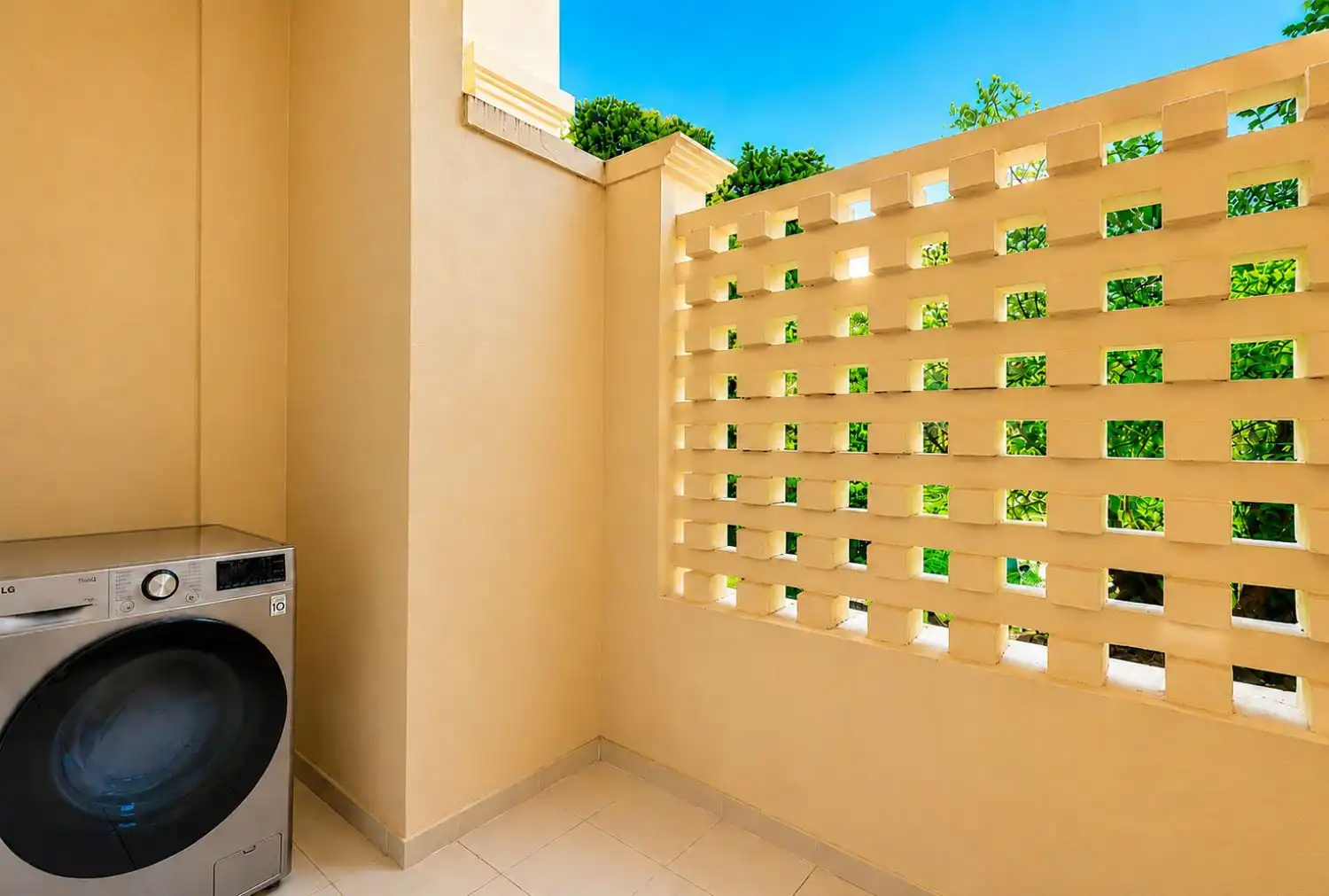 Apartments for rent in Sotogrande Alto
