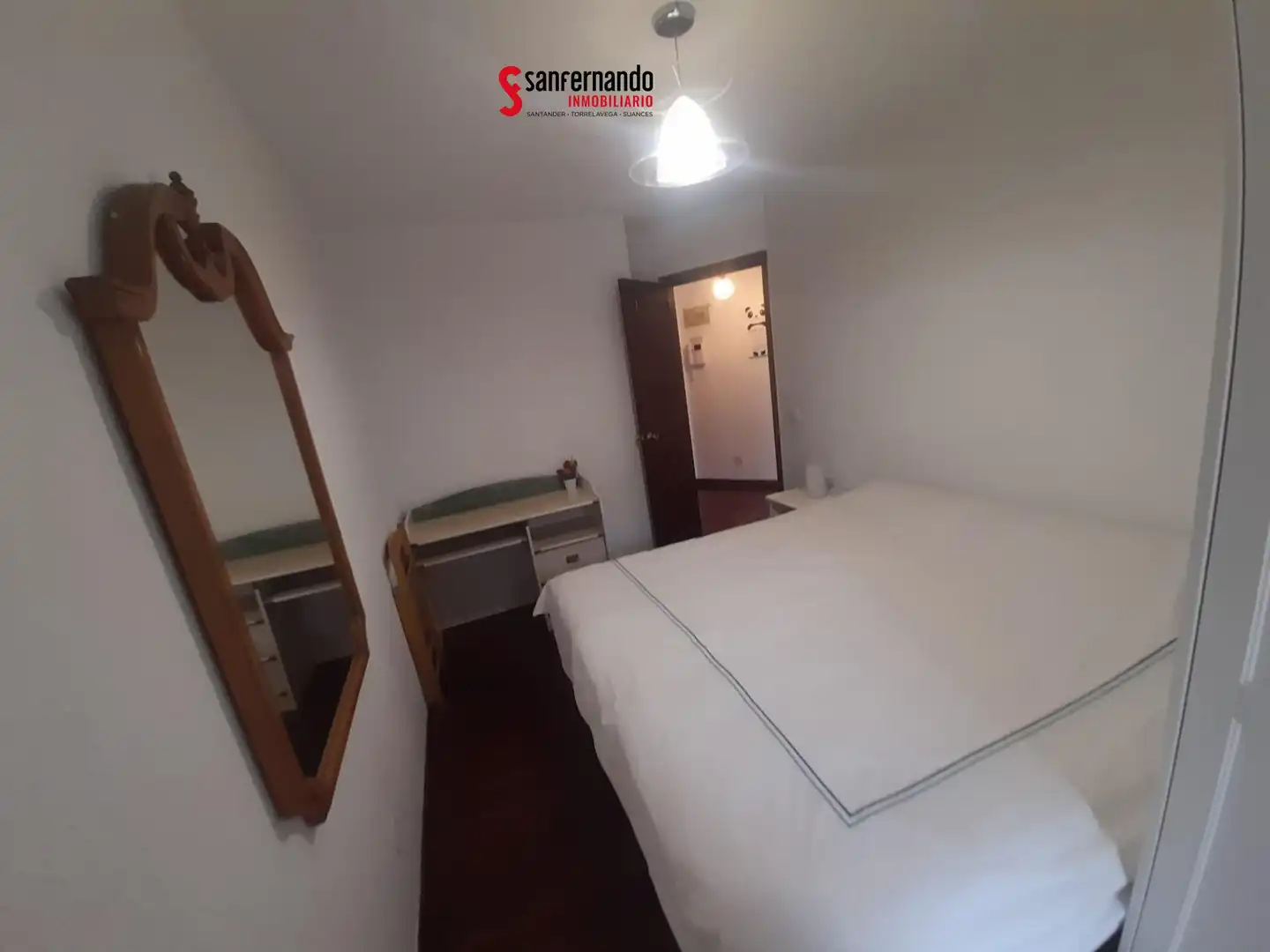 Schlafzimmer von Wohnung zur Miete in Santander mit Heizung, Parkett und Terrasse