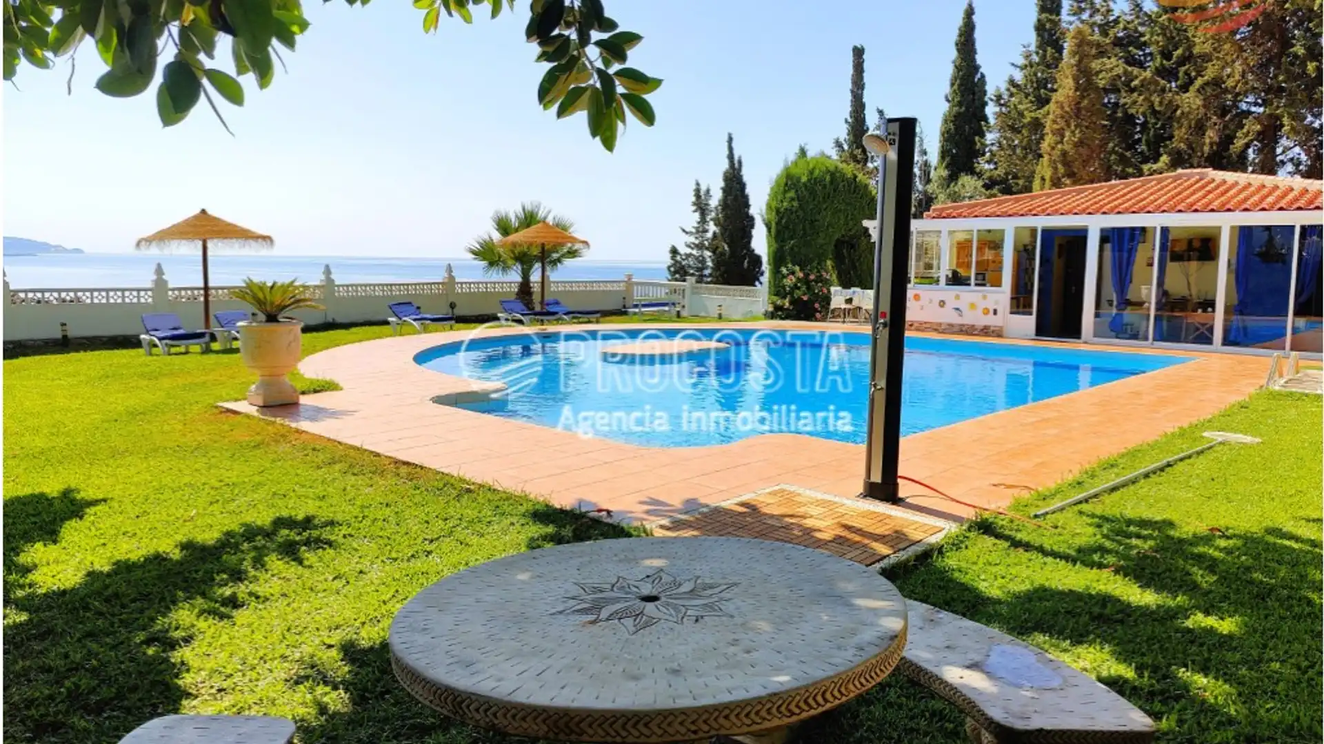 Swimming pool of Houses for sale in Almuñécar  with Private garden, Terrace and Swimming Pool