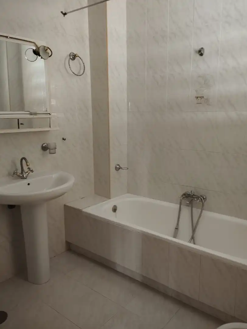 House for sale in Avenida Fuente de las Piedras, imagen 5