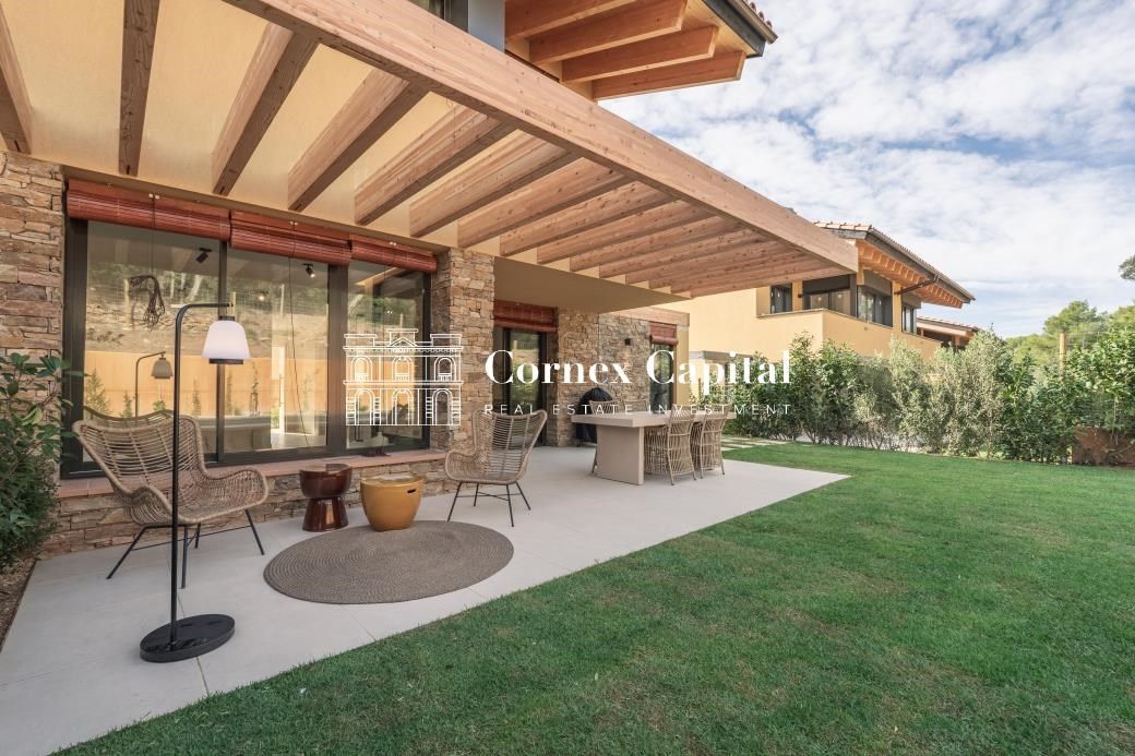 Terraza de Casa adosada en venta en Regencós con Aire acondicionado, Calefacción y Jardín privado