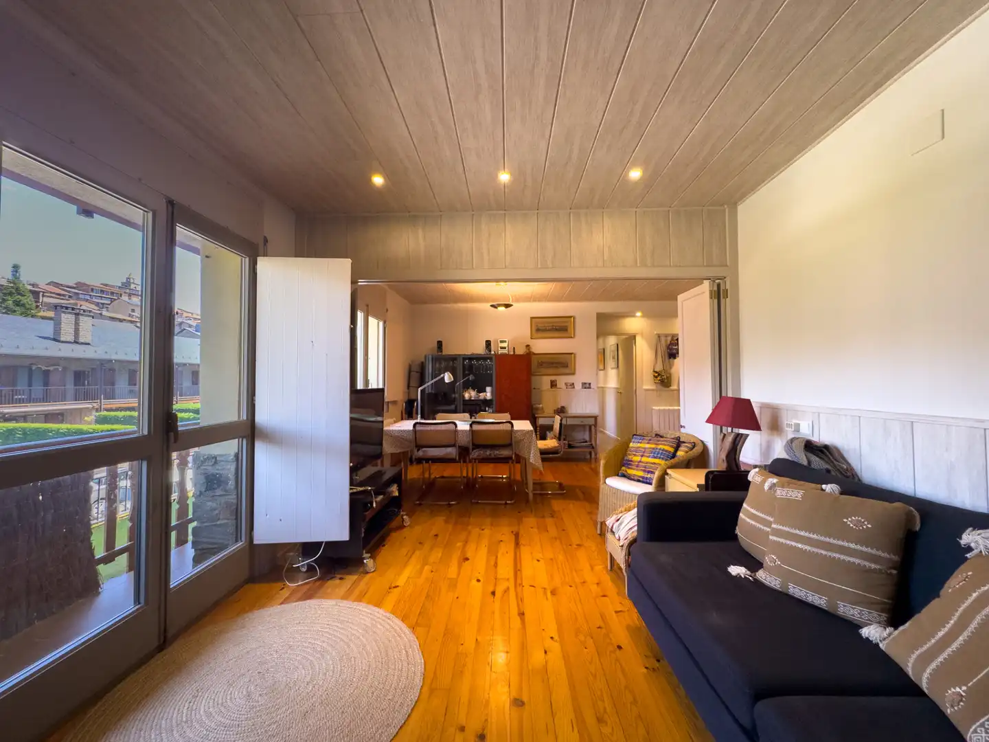 Wohnzimmer von Erdgeschoss zum Verkauf in Bellver de Cerdanya mit Heizung, Parkett und Balkon