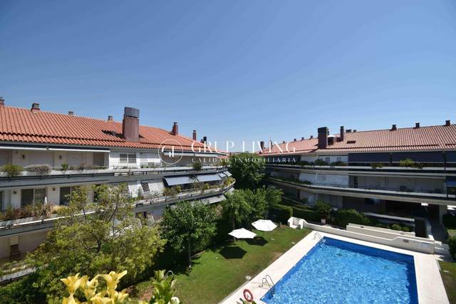 Piso en Alquiler en Can Girona - Terramar - Vinyet