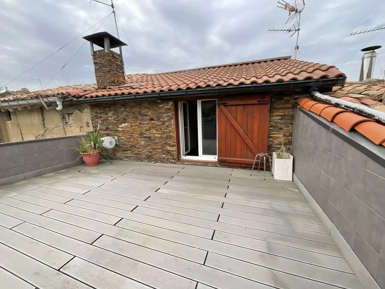 Terrasse von Country house zum Verkauf in Ibrillos mit Heizung, Parkett und Terrasse