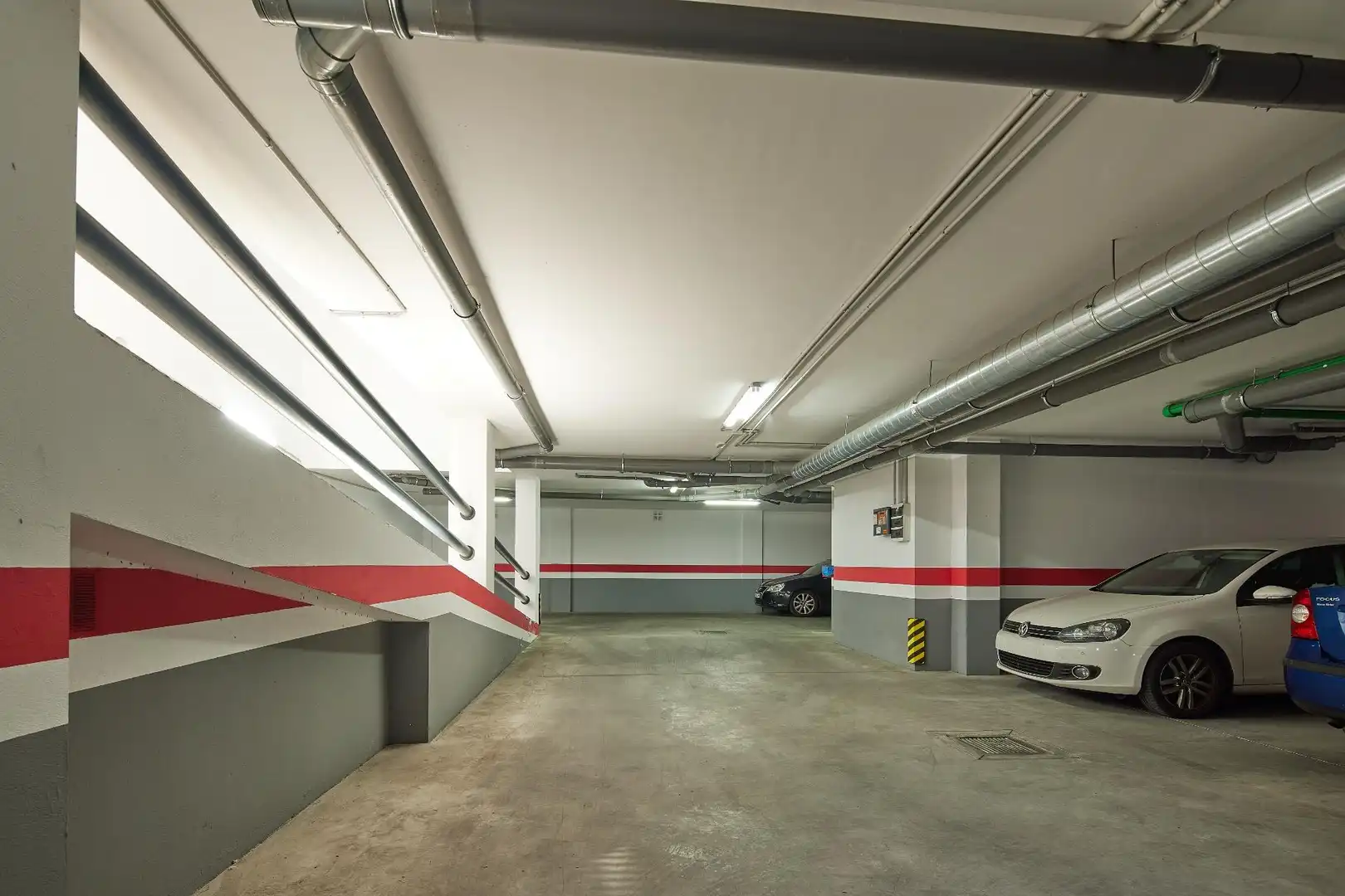 Parking de Dúplex en venta en Cádiz con Aire acondicionado y Trastero
