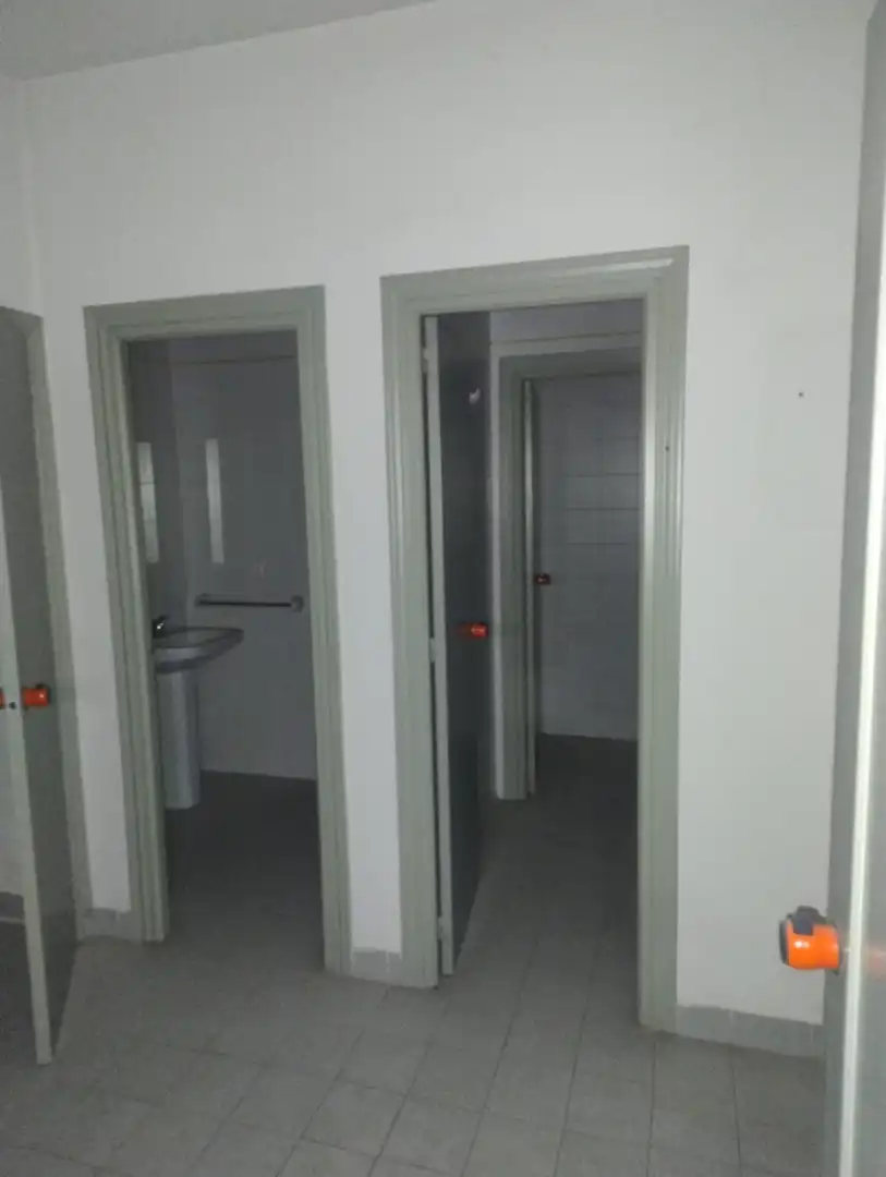 Office space for sale in Calle GERENAL REY, imagen 9
