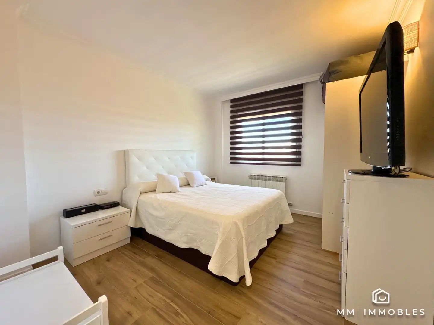 Habitación de Piso en venta en Canovelles con Aire acondicionado, Calefacción y Balcón