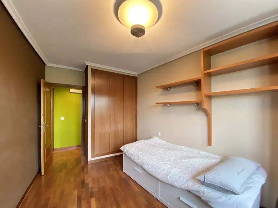 Bedroom of Flat for sale in Vitoria - Gasteiz  with Heating, Parquet flooring and Terrace