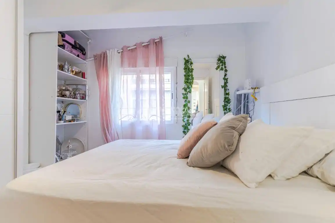 Bedroom of Flat for sale in Motril