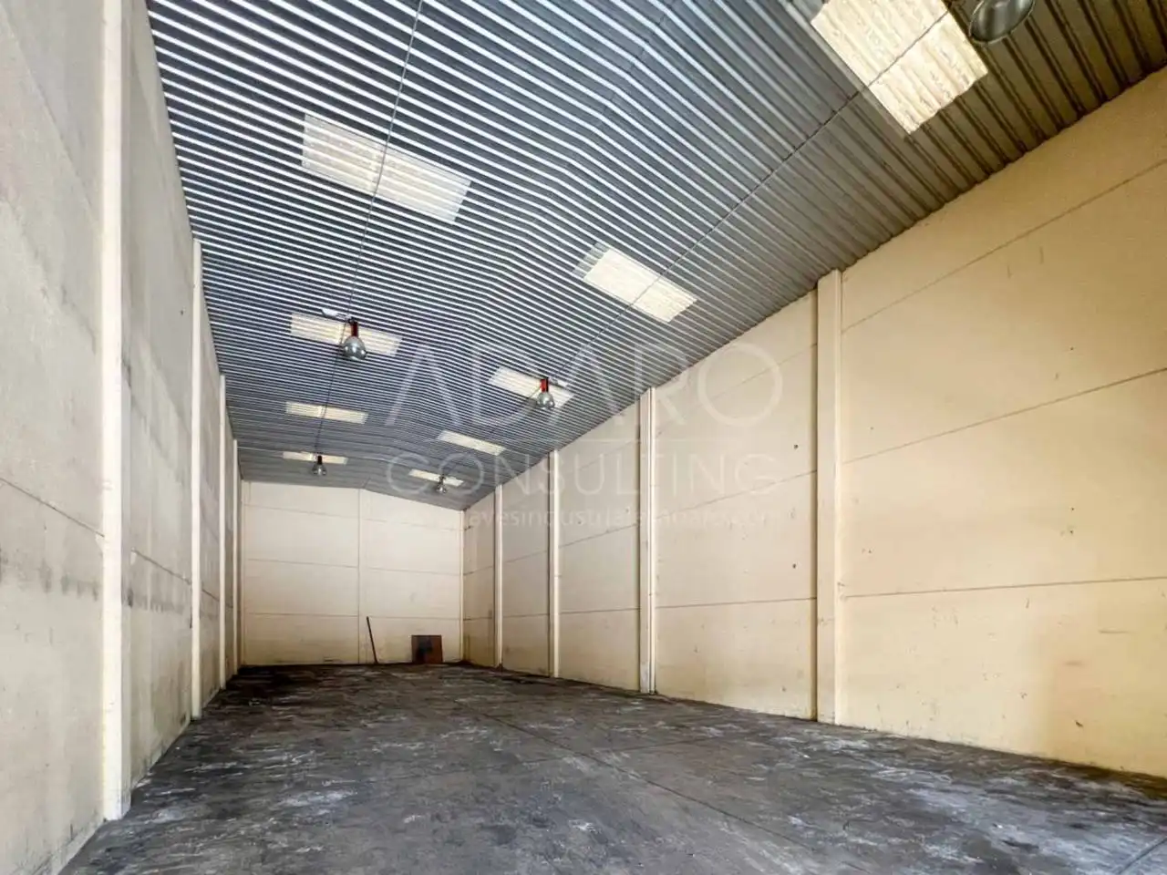 Nave industrial en venta en Alcalá de Henares con Alarma