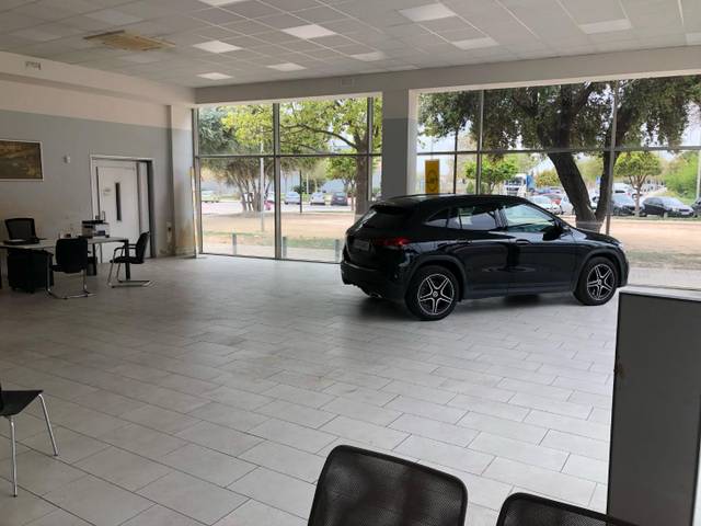 Nave industrial en Alquiler en Alfafar