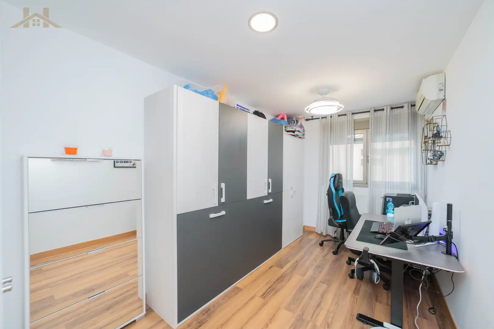 Schlafzimmer von Wohnung zum Verkauf in Zarzuela del Monte mit Klimaanlage, Heizung und Abstellraum