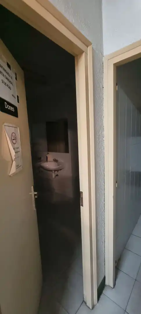 Bany de Nau industrial en venda en Terrassa