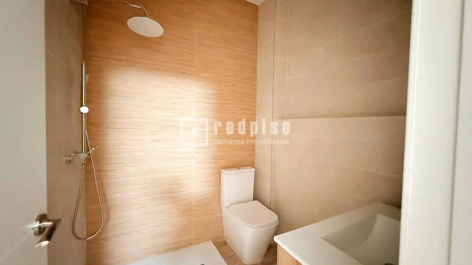 Bathroom of Apartments for sale in Málaga  with Air Conditioner, Heating and Terrace