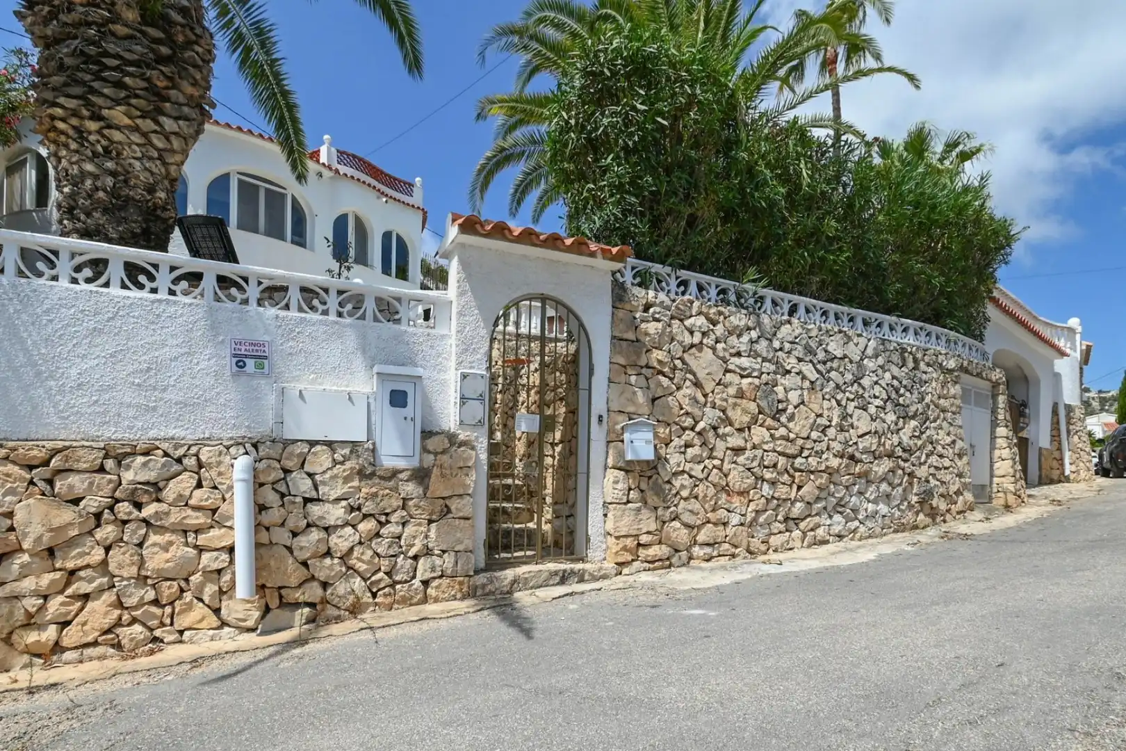 Vista exterior de Casa o xalet en venda en Cala Advocat - Baladrar  